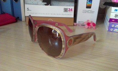 Ůʿ̫���۾�